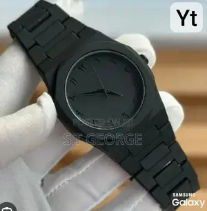 ሰአት Watch ጥቁር