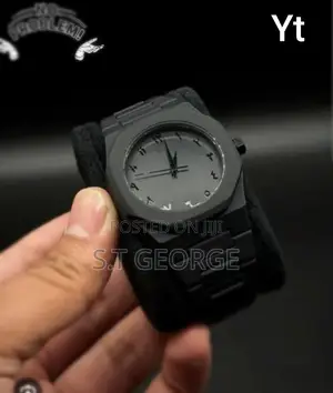 ሰአት Watch ጥቁር