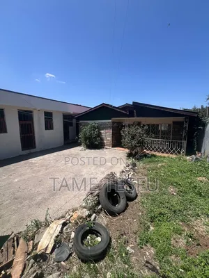 4bdrm House in Kotobe, Yeka for sale