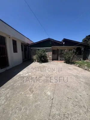 4bdrm House in Kotobe, Yeka for sale