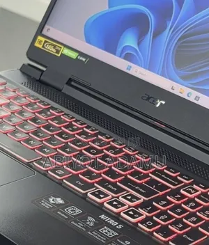 New Laptop Acer Nitro 5 6GB Intel Core i9 SSD 512GB