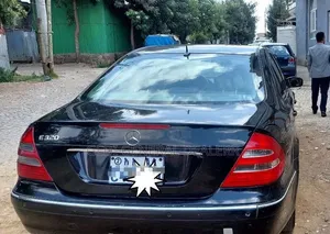 Mercedes-Benz E320 2003 Black
