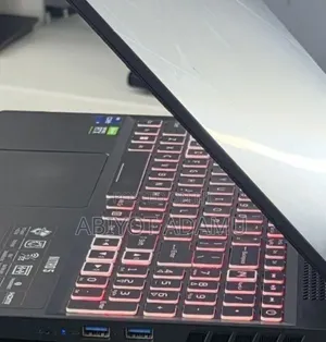 New Laptop Acer Nitro 5 6GB Intel Core i9 SSD 512GB