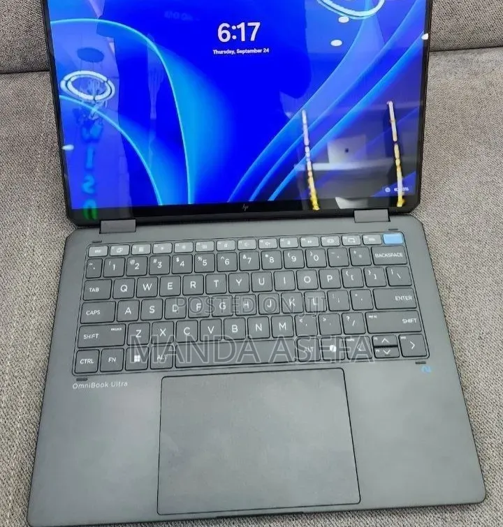 New Laptop HP OmniBook Ultra Flip 14" 16GB Intel Core Ultra 7 SSD 1T