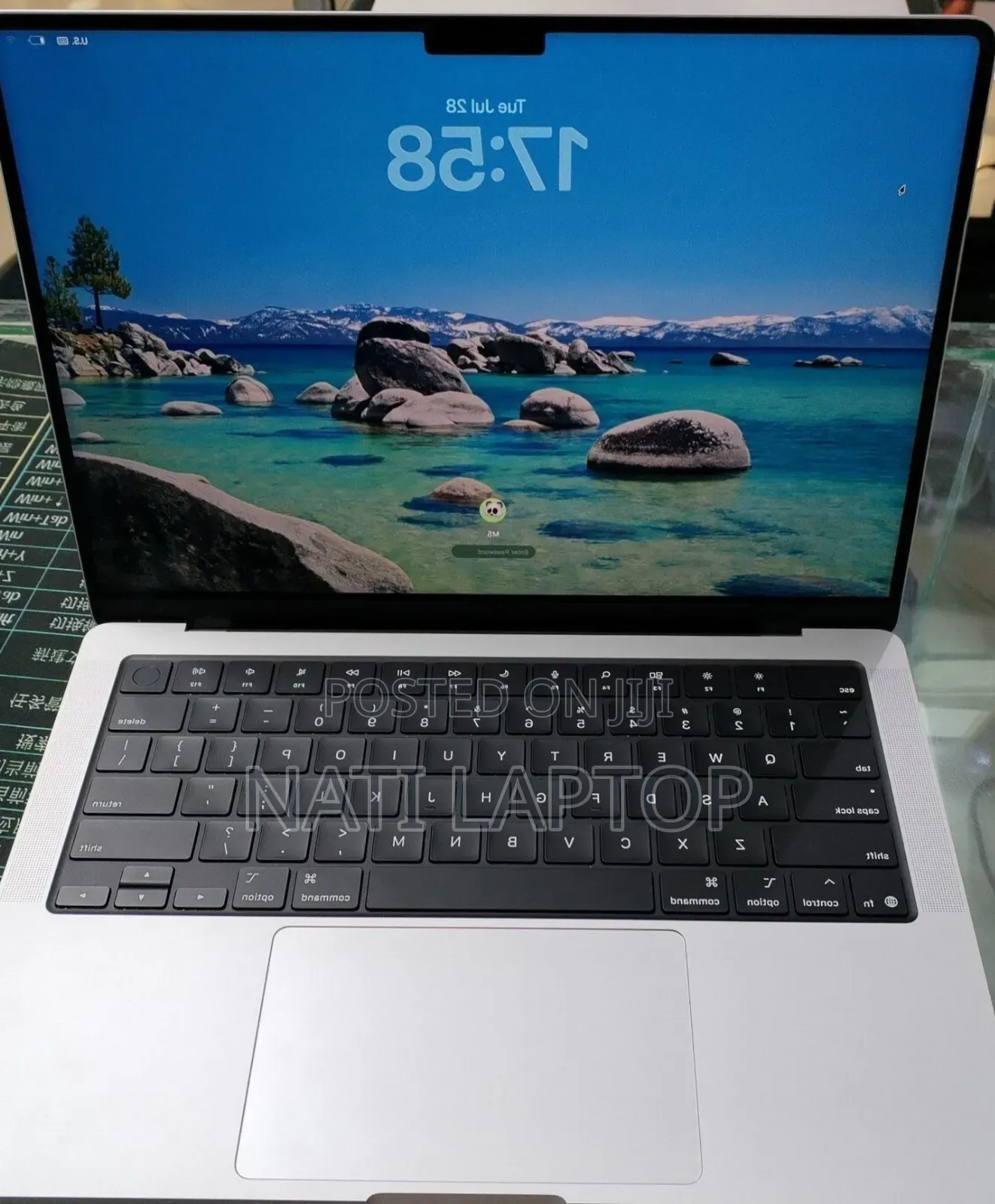 New Laptop Apple MacBook Pro 2025 M5 16GB Apple M5 Pro SSD 512GB