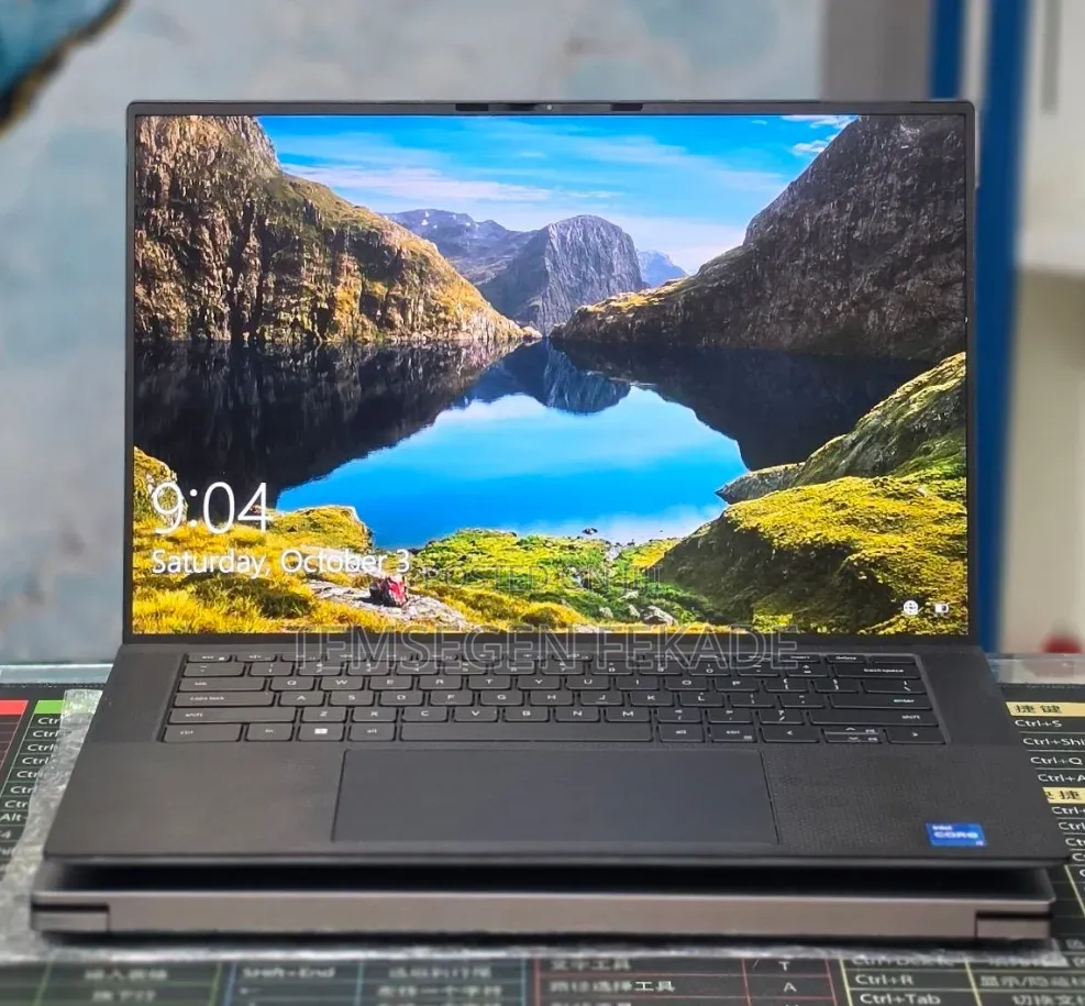 New Laptop Dell Precision 5570 16GB Intel Core i7 SSD 512GB