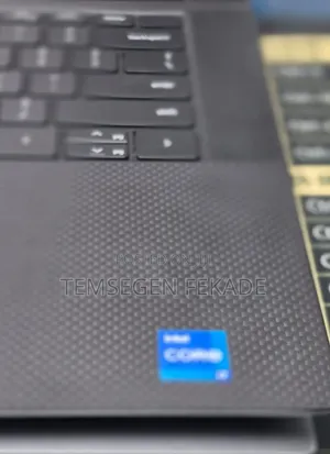 New Laptop Dell Precision 5570 16GB Intel Core i7 SSD 512GB