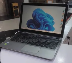 New Laptop HP Pavilion 15 8GB Intel Core i5 HDD 1T