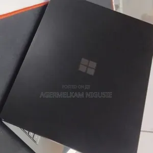 New Laptop Microsoft Surface Pro 5 16GB Intel Core i7 SSD 256GB
