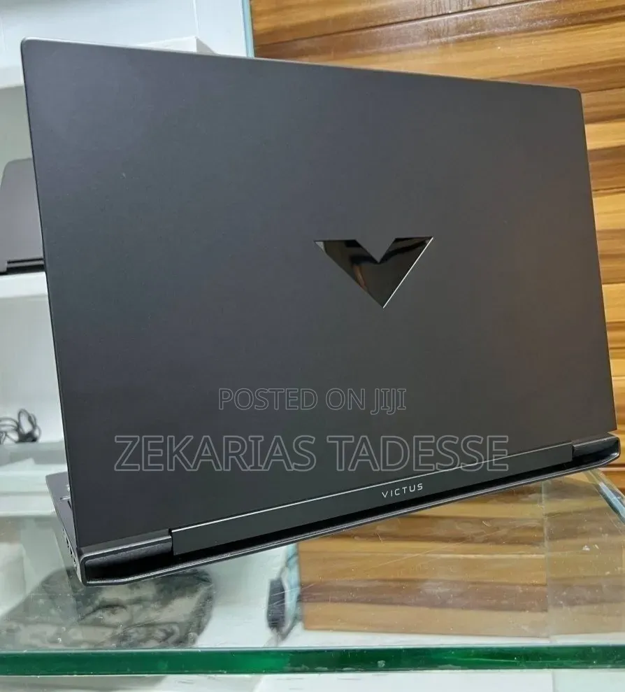 New Laptop HP Victus 16 8GB AMD Ryzen 5 SSD 512GB