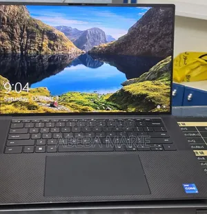 New Laptop Dell Inspiron 15 5570 16GB Intel Core i7 SSD 512GB