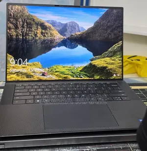 New Laptop Dell Inspiron 15 5570 16GB Intel Core i7 SSD 512GB