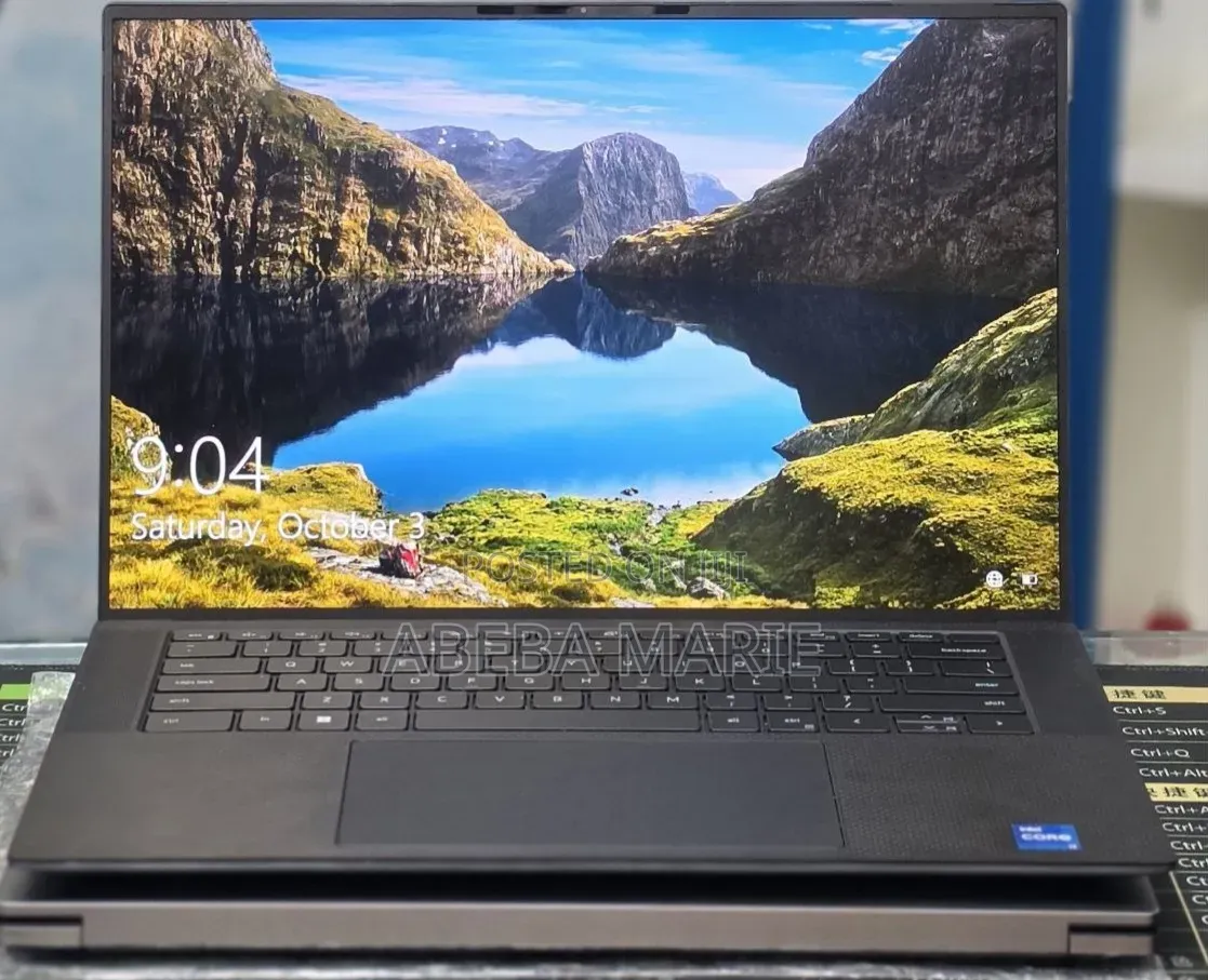 New Laptop Dell Inspiron 15 5570 16GB Intel Core i7 SSD 512GB