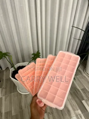 Silicon Ice Cube Maker