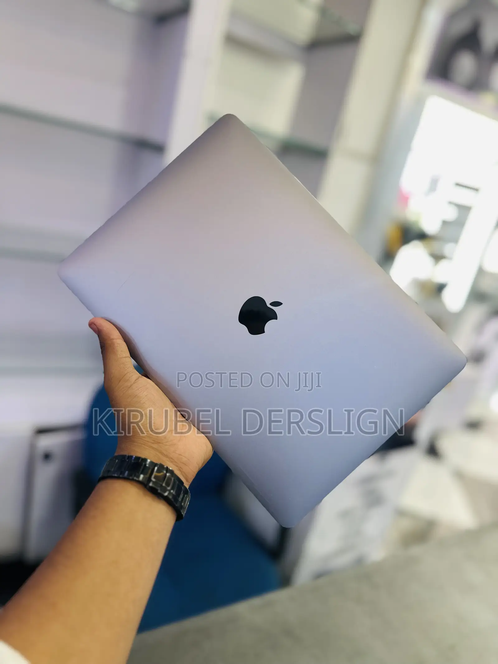 New Laptop Apple MacBook Air 2020 M1 8GB Apple M1 SSD 256GB