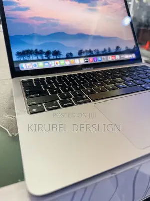New Laptop Apple MacBook Air 2020 M1 8GB Apple M1 SSD 256GB