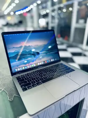 Laptop Apple MacBook Air 2019 8GB Intel Core i5 SSD 256GB