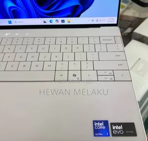 New Laptop Dell XPS 13 16GB Intel Core Ultra 7 SSD 512GB