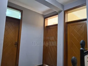 5bdrm House in Akaky Kaliti for sale