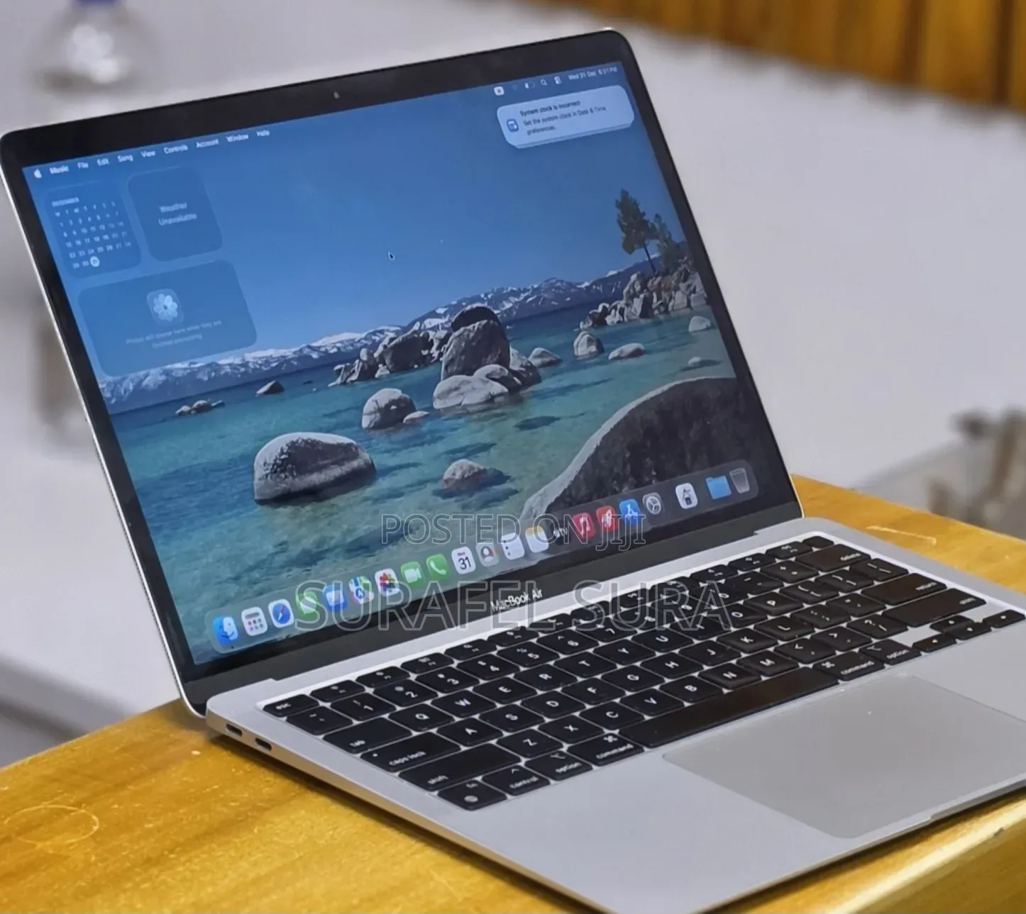 New Laptop Apple MacBook Air 2020 M1 8GB Apple M1 SSD 256GB