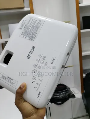 Item Weight: 2.4 Grams
Light Source Wattage: 200 Watts
Hindi