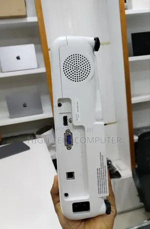 Item Weight: 2.4 Grams
Light Source Wattage: 200 Watts
Hindi