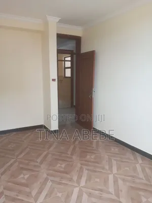 5bdrm House in Akaky Kaliti for sale