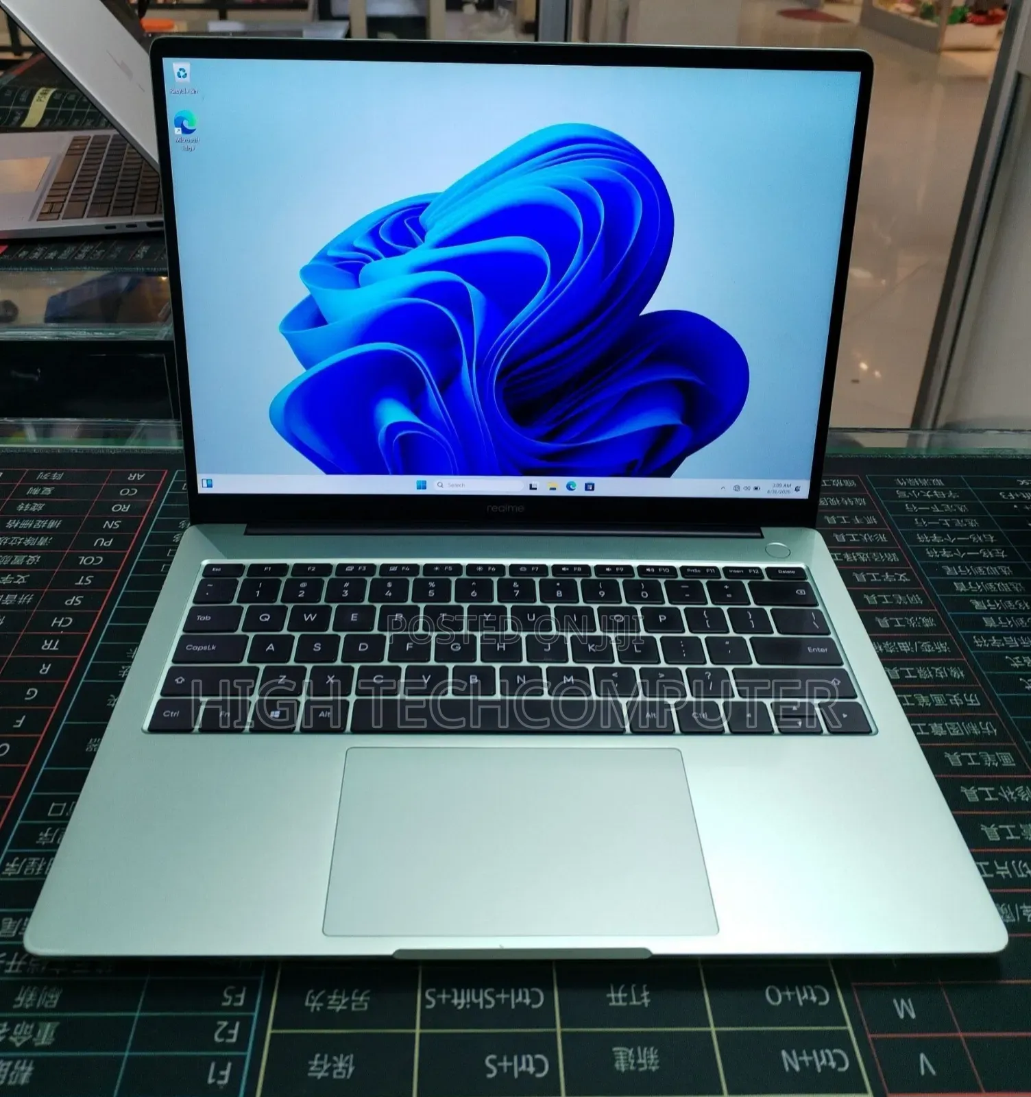 New Laptop 16GB Intel Core i5 SSD 512GB
