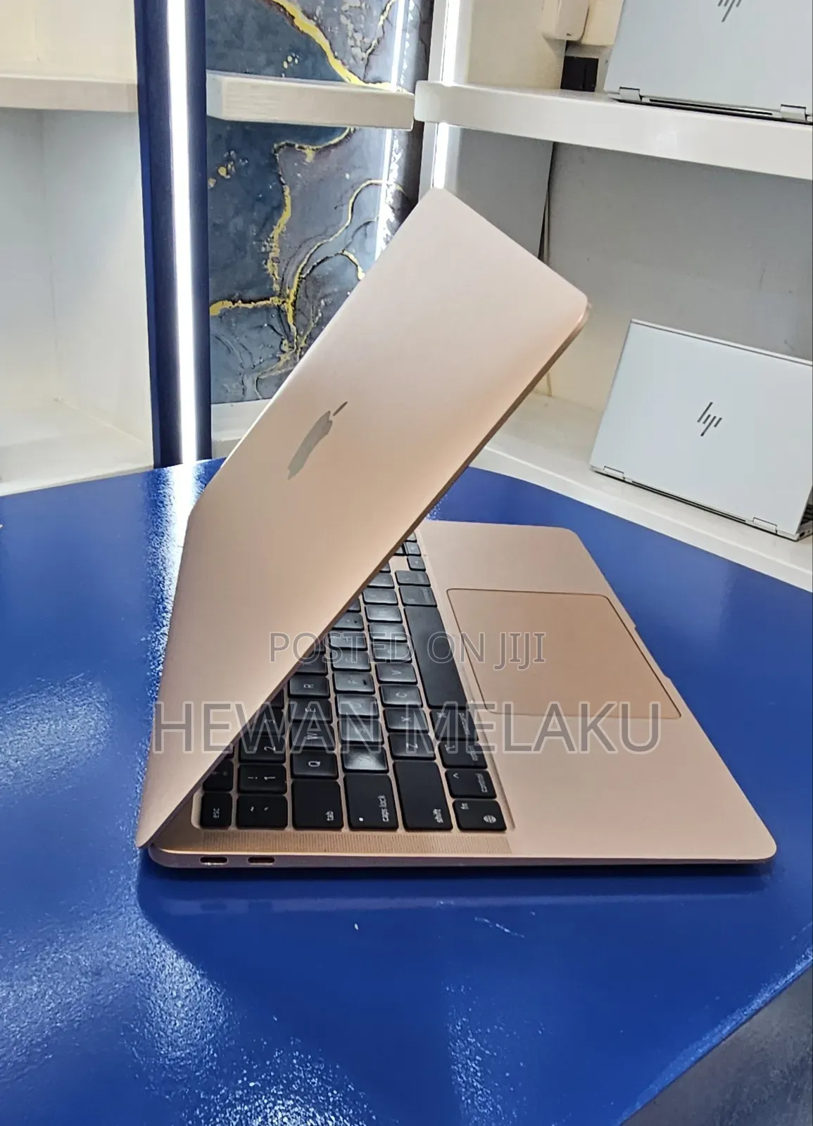 New Laptop Apple MacBook Air 2020 M1 8GB Apple M1 SSD 256GB