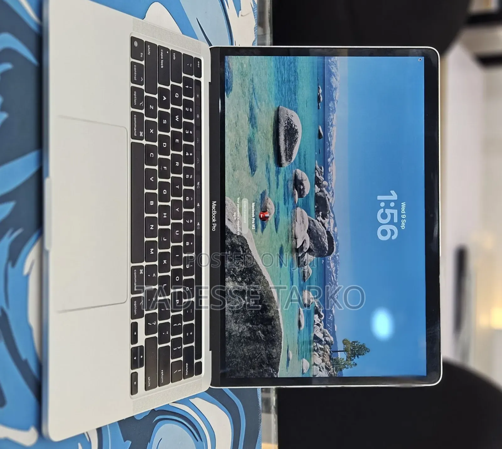 New Laptop Apple MacBook Pro 2022 M2 8GB Apple M2 SSD 256GB