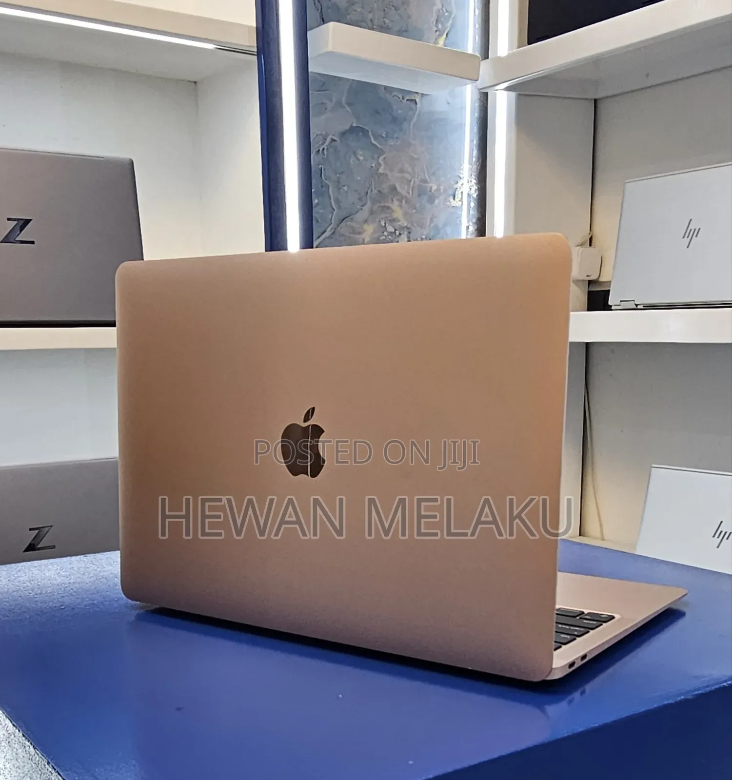 New Laptop Apple MacBook Air 2020 M1 8GB Apple M1 SSD 256GB
