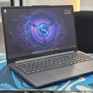 New Laptop Lenovo LOQ 15ARP9 16GB Intel Core i5 SSD 512GB