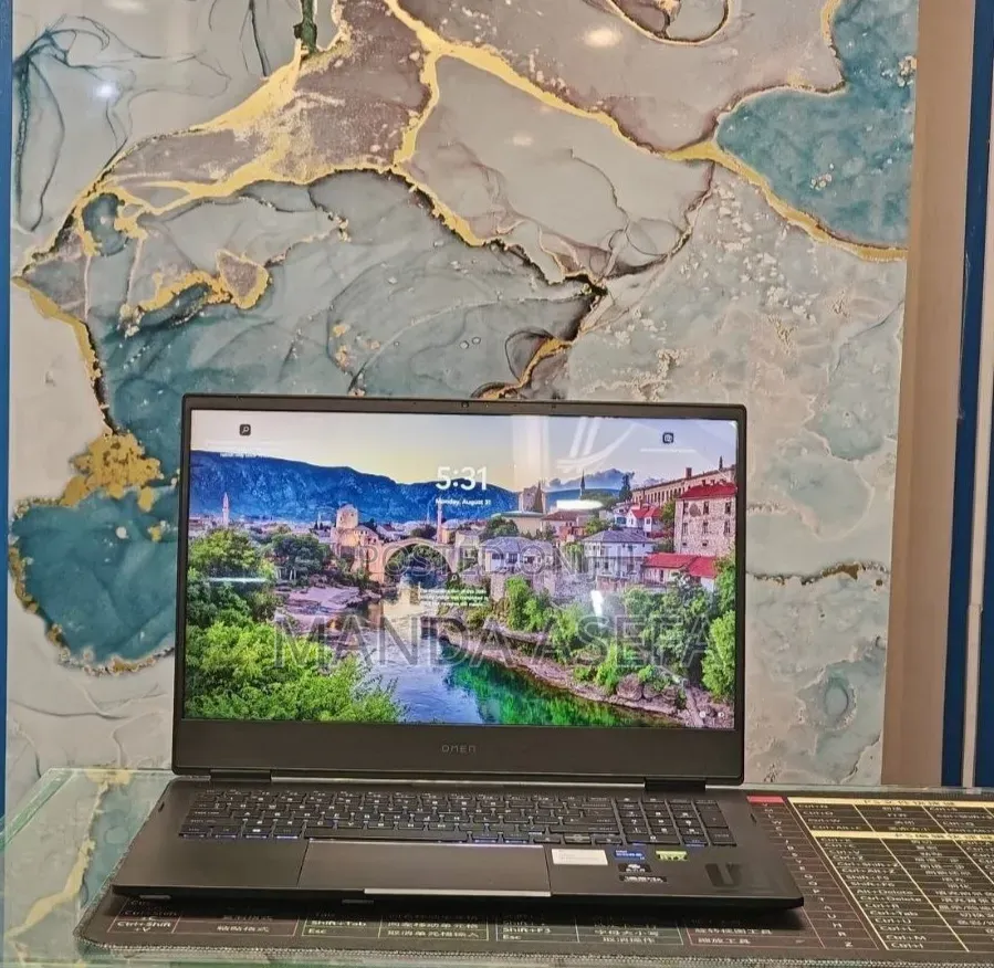 New Laptop HP Omen 16 16GB Intel Core i9 SSD 512GB