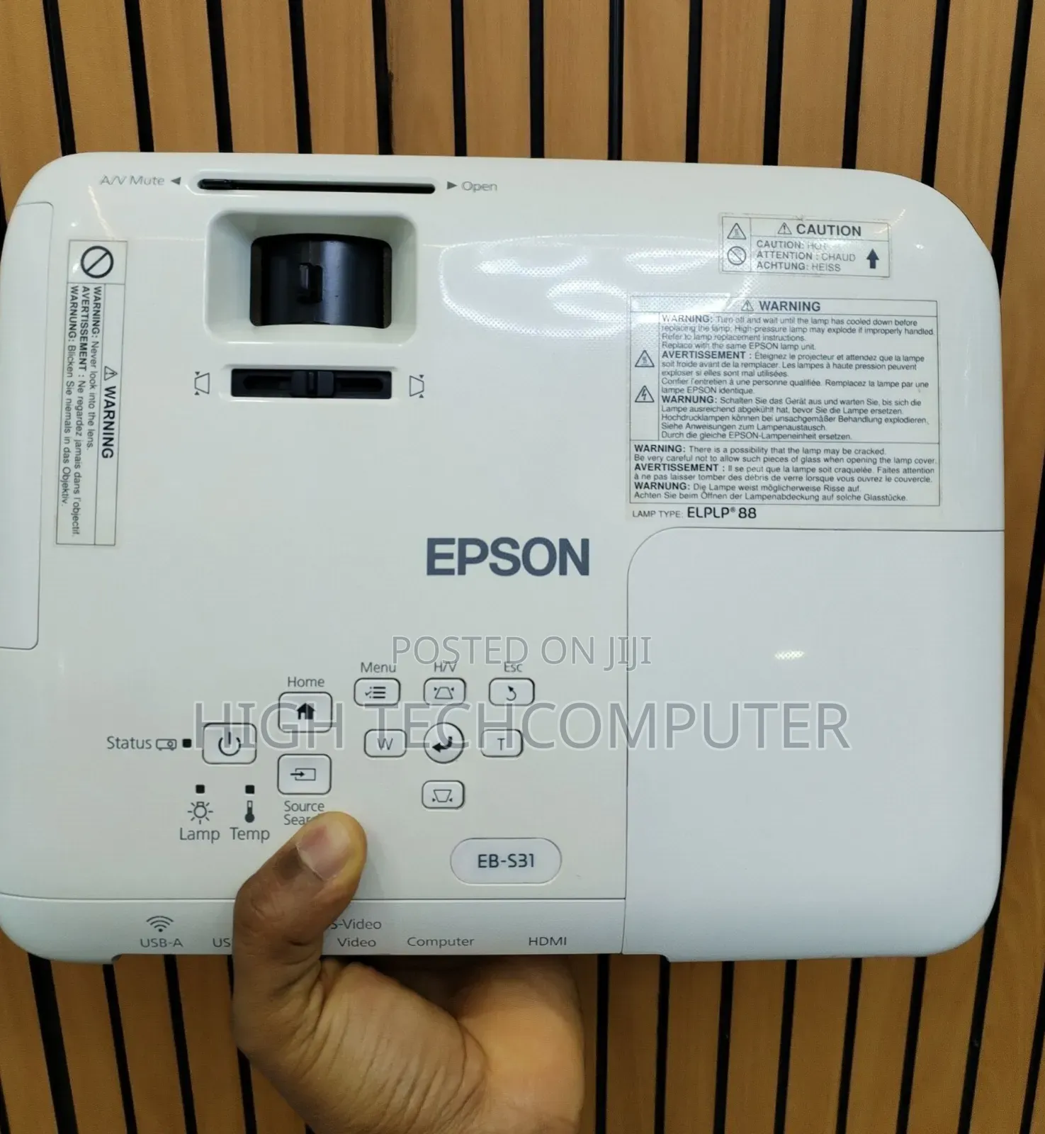 EPSON Projector
Model Name: EB-S31
Has : Bag & Remote 
Hardw