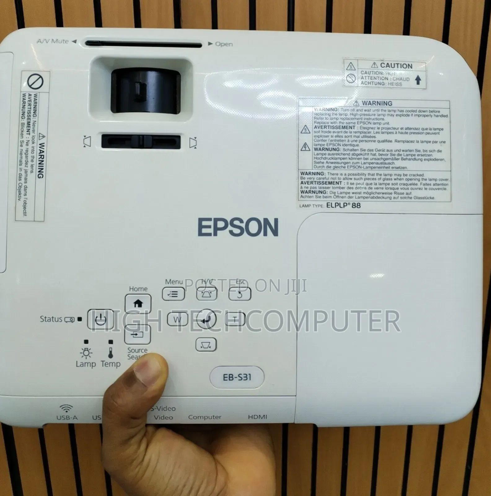 EPSON Projector
Model Name: EB-S31
Has : Bag & Remote 
Hardw