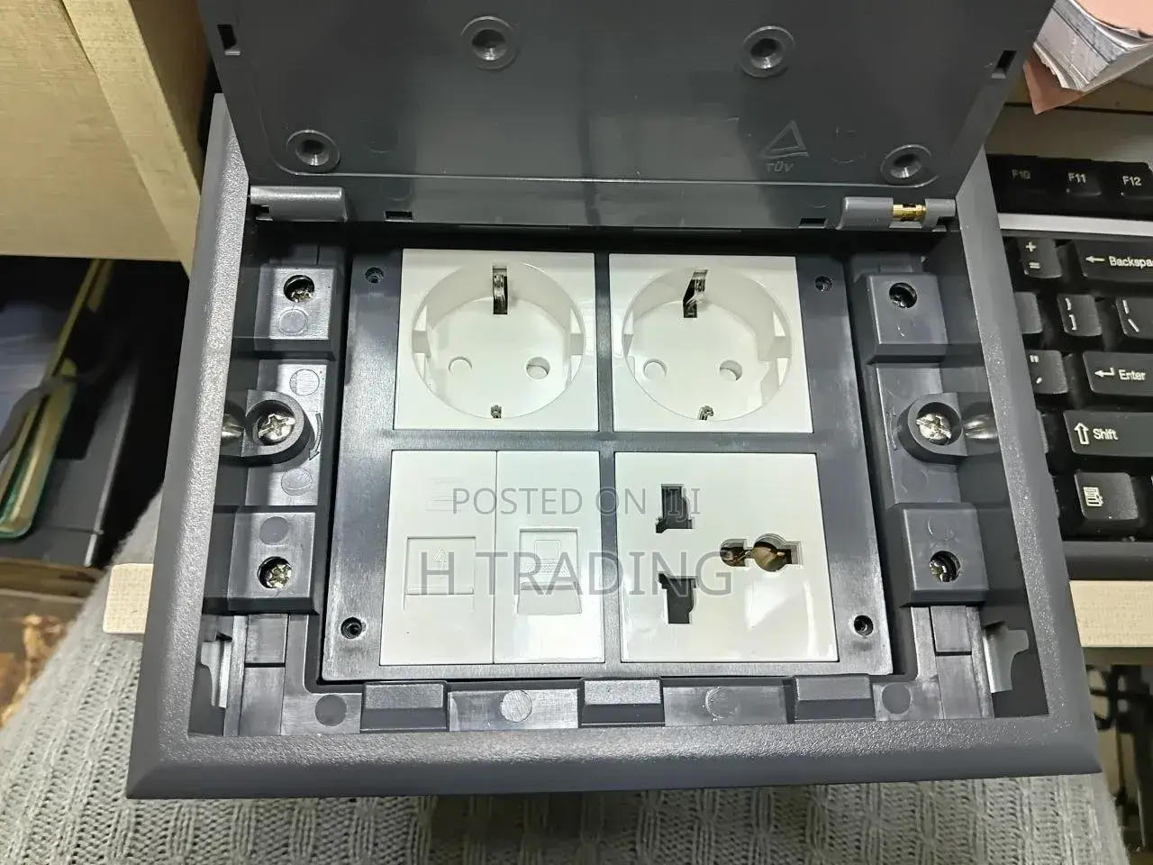 Floor Box ፍሎር ቦክስ