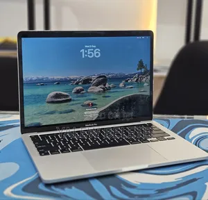 New Laptop Apple MacBook Pro 2022 M2 8GB Apple M2 SSD 256GB