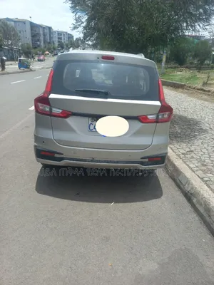 Suzuki Ertiga 2020 Silver