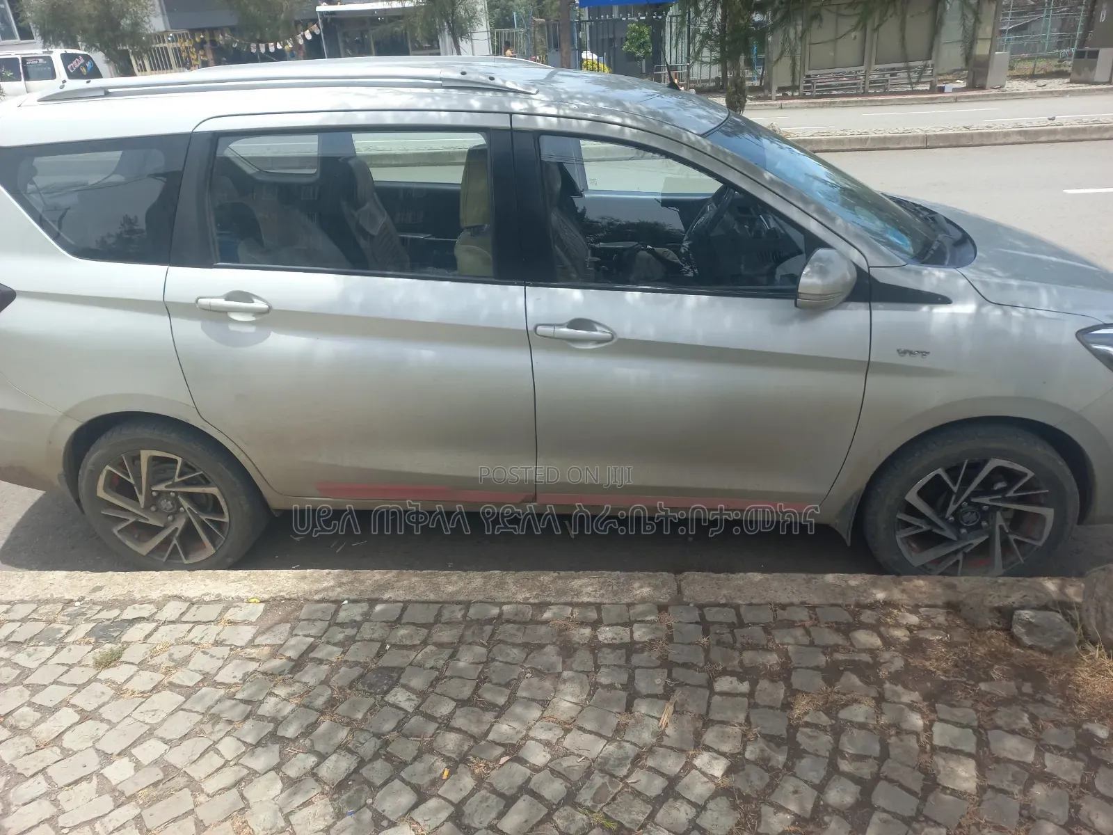 Suzuki Ertiga 2020 Silver