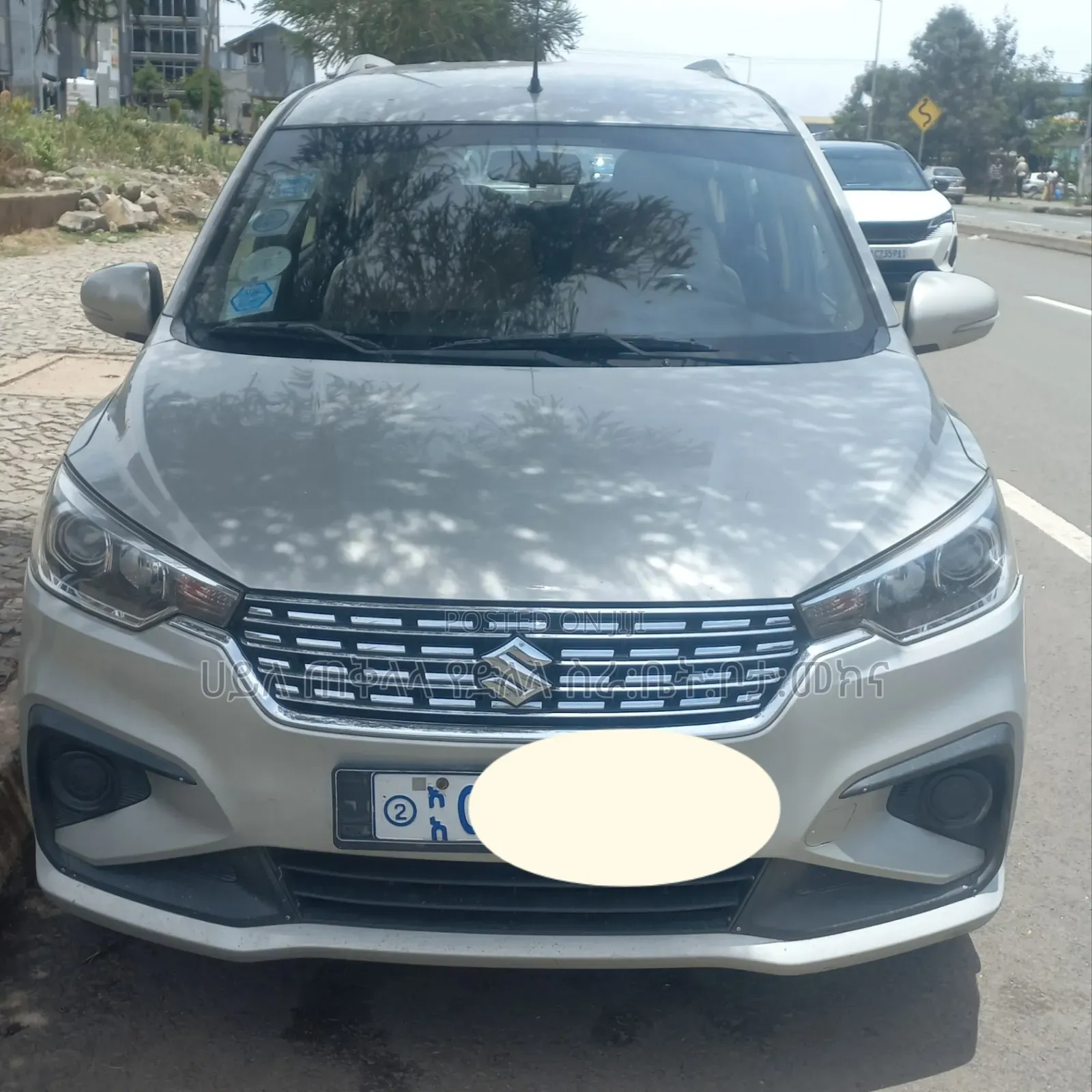 Suzuki Ertiga 2020 Silver