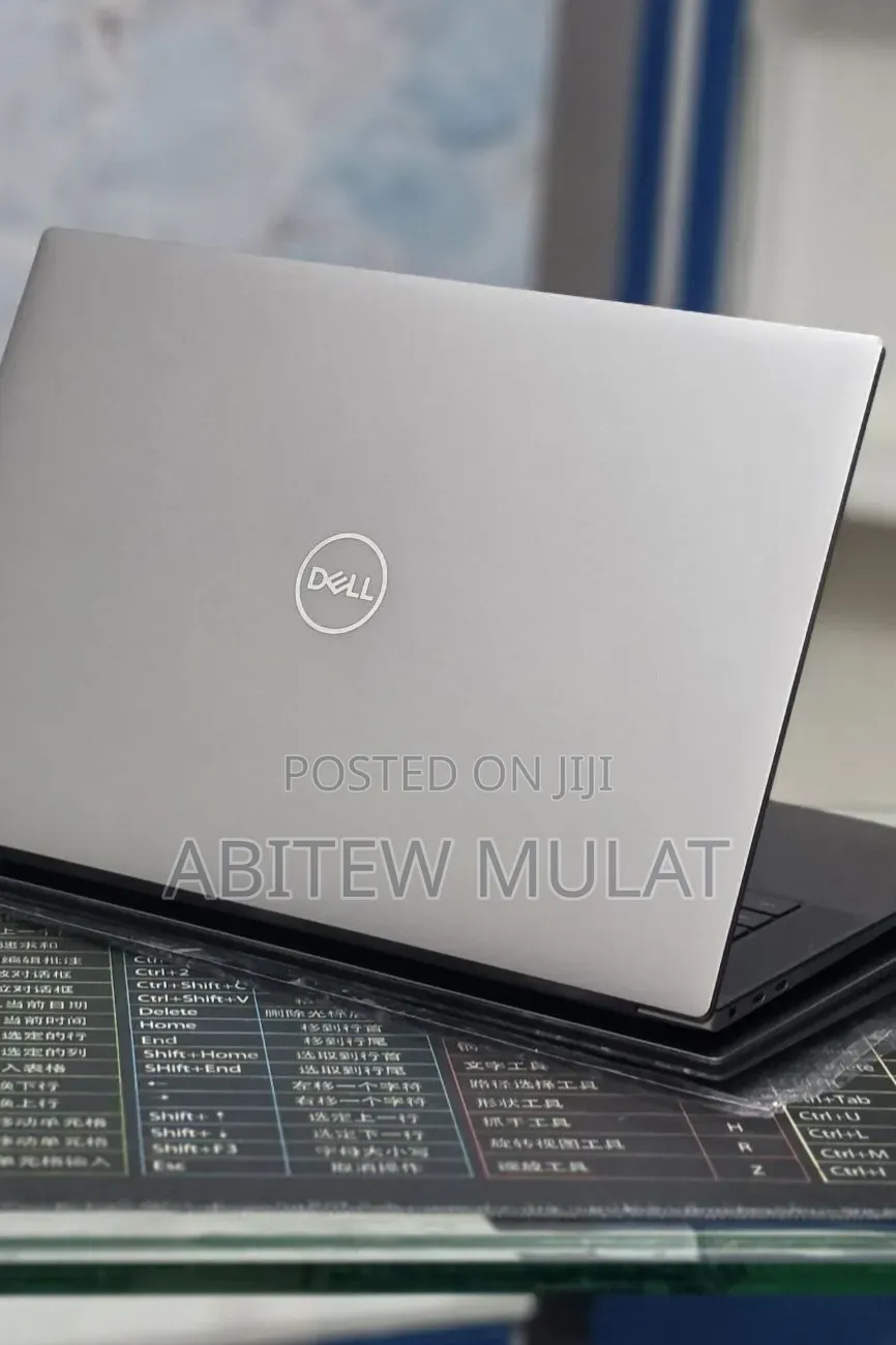 New Laptop Dell Precision 5570 16GB Intel Core i7 SSD 512GB