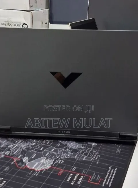 New Laptop HP Victus 15 16GB AMD Ryzen 7 SSD 512GB