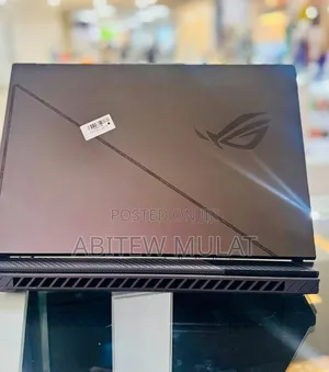 New Laptop Asus ROG Strix G16 G614 16GB Intel Core i7 SSD 1T
