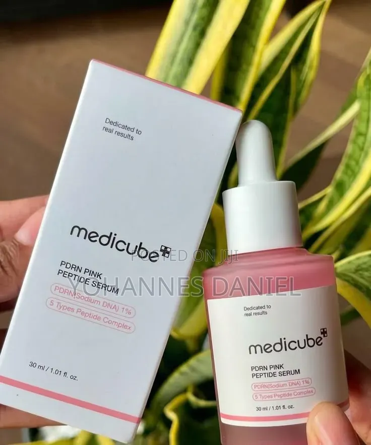 Medicube PDRN Pink Serum With 6 Types Peptide Complex