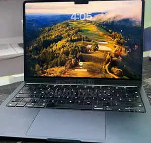 New Laptop Apple MacBook Air 2022 M2 16GB Apple M2 SSD 512GB