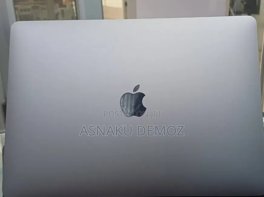 New Laptop Apple MacBook Air 8GB Apple M1 SSD 256GB