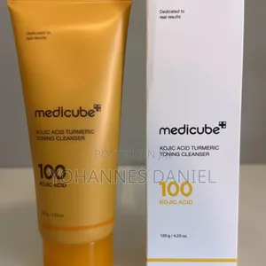 Medicube Kojic Acid Turmeric Toning Cleanser 120g