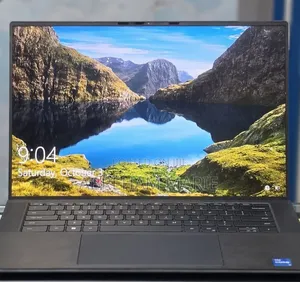 New Laptop Dell Precision 5570 16GB Intel Core i7 SSD 512GB