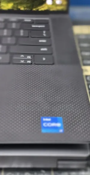 New Laptop Dell Precision 5570 16GB Intel Core i7 SSD 512GB