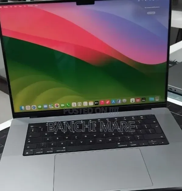 New Laptop Apple MacBook Pro 2021 M1 Max 32GB Apple M1 Max SSD 1T